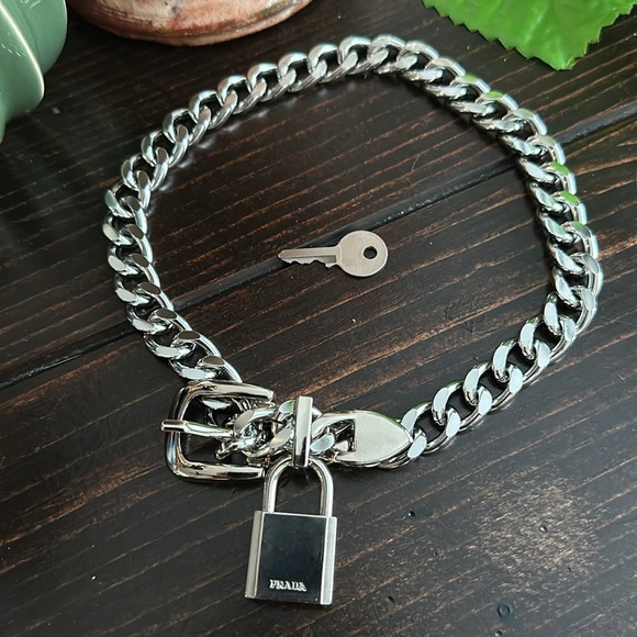 Authentic PRADA Padlock with Silver Unbranded Chain Necklace - Picture 6 of 6